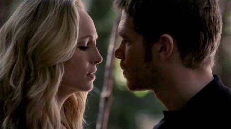 is caroline and klaus dating in real life